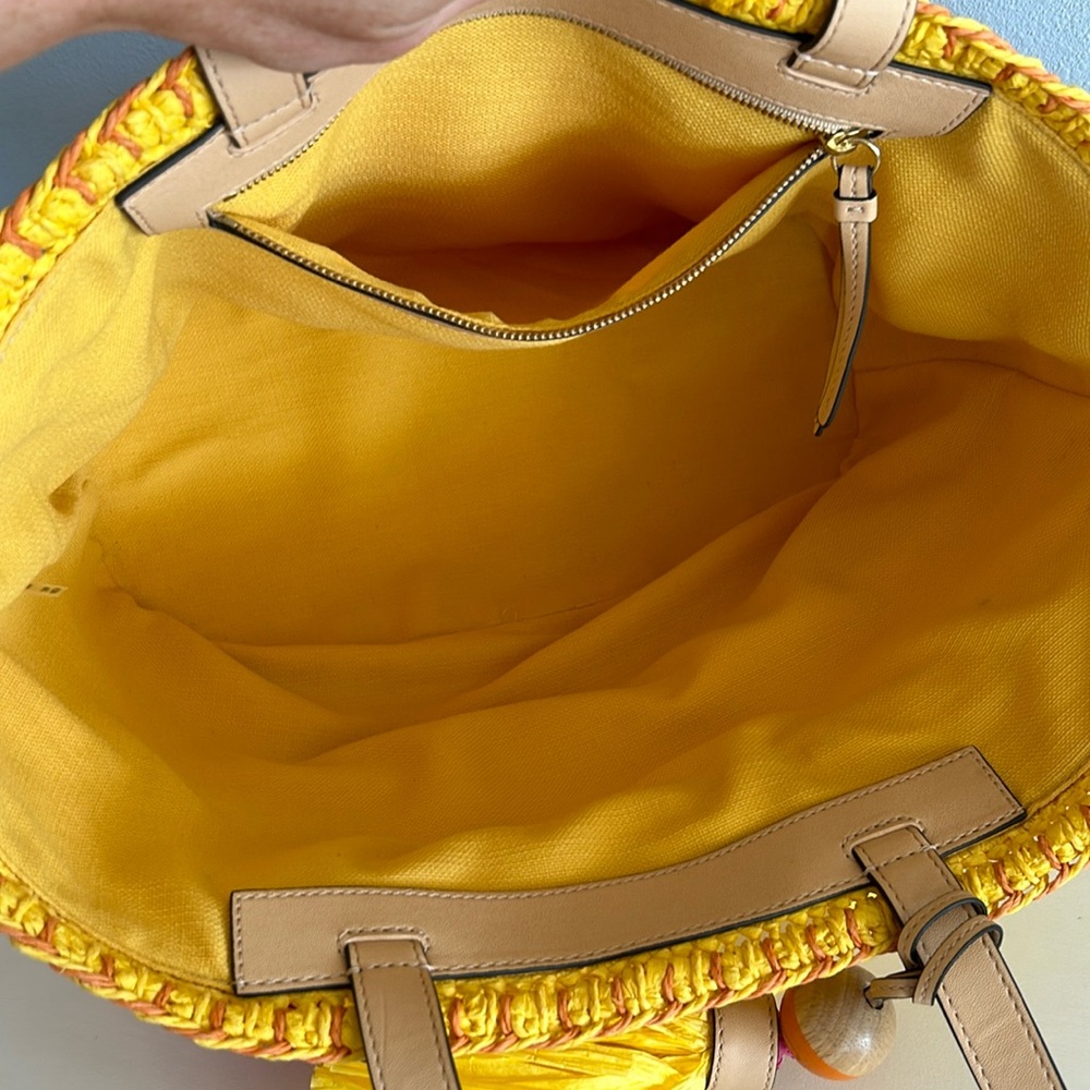 Tory Burch • Pink & Yellow Straw Beach Summer Bag Tote With Tassel - Picture 14 of 16